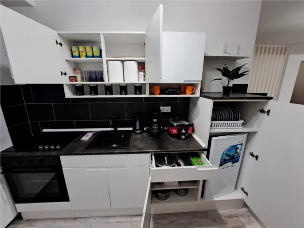 Apartament 3 camere Oradea - poza 7