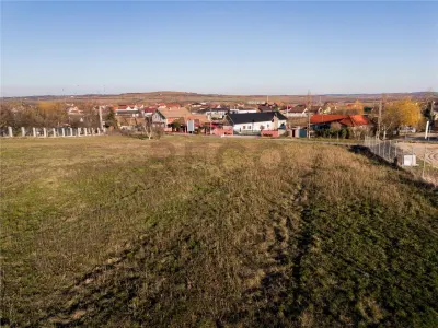 RECO Teren intravilan in Biharia - foto 1
