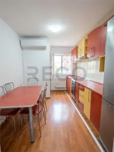 RECO Apartament 3 camere, decomandat, Cantemir - foto 8