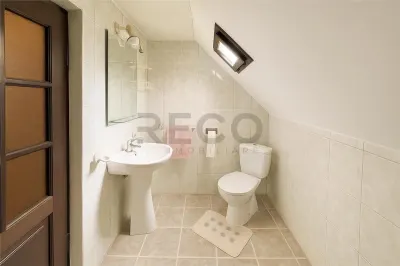 RECO Casa S+P+M cu spatiu comercial si garaj in Marghita - ideala pentru locuit si afacere - foto 12