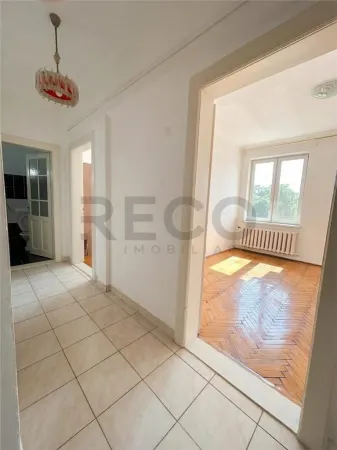 Apartament 3 camere Oradea - poza 6