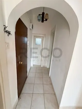 Apartament 3 camere Oradea - poza 8