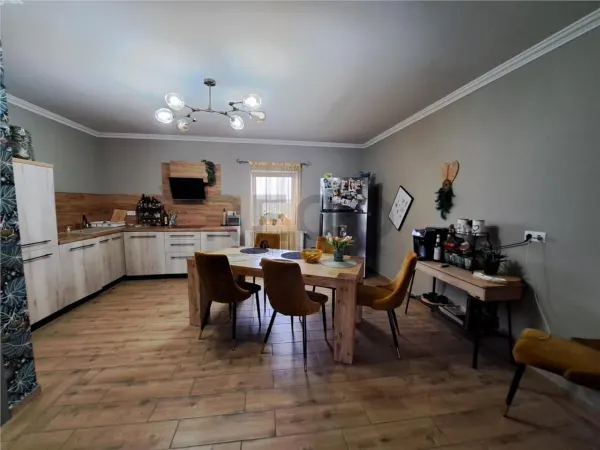 Casă 8 camere Salonta - poza 3