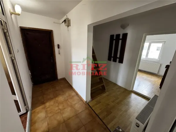 Apartament 3 camere Slatina - poza 15