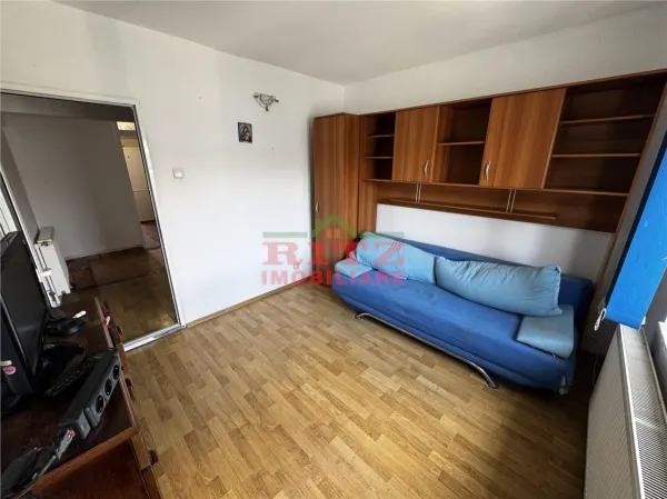 Apartament 3 camere Slatina - poza 16
