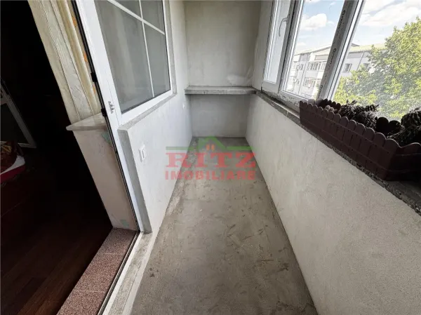 Apartament 3 camere Slatina - poza 18