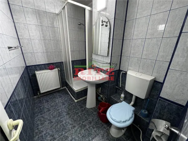 Apartament 3 camere Slatina - poza 7