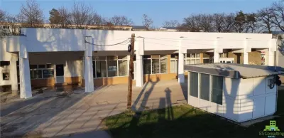 Inchiriere spatiu comercial Moinesti, Lucacesti - 400 mp - foto 4