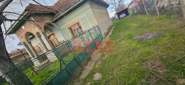 Casă 4 camere Amarastii de Sus - poza 1