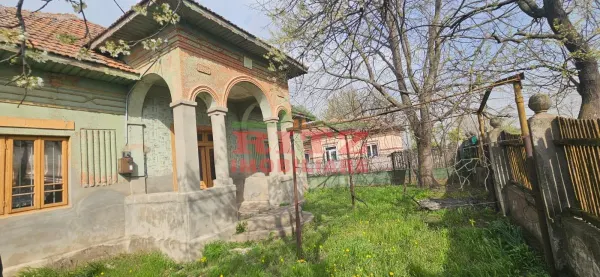 Casă 4 camere Amarastii de Sus - poza 3