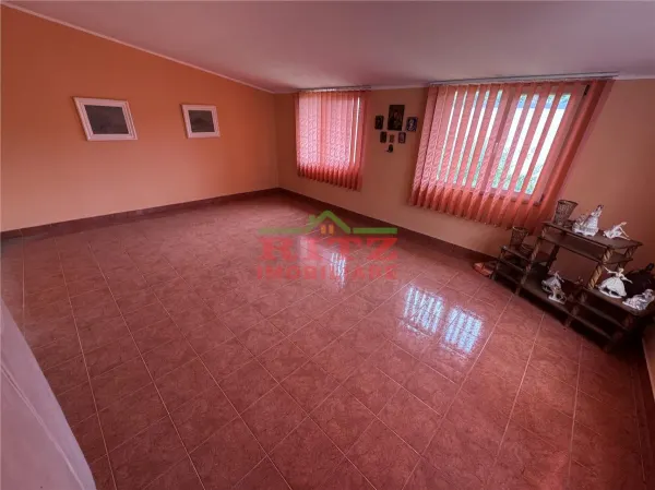 Casă 7 camere Slatina - poza 10