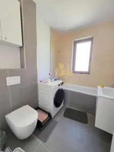 BLOC NOU, Apartament 2 camere, Etaj 2, loc de parcare - Zona Lipovei - foto 10