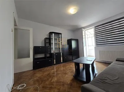 Apartament 3 camere, 2 balcoane, zona Nord - foto 1