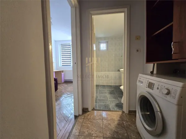 Apartament 3 camere Ploiești - poza 12