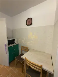 Apartament 2 camere, ETAJ 1, centrala proprie - Zona Complexului Studentesc - foto 4