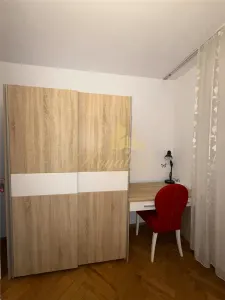 Apartament 2 camere, ETAJ 1, centrala proprie - Zona Complexului Studentesc - foto 8