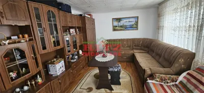 CASA DE VANZARE CU GARAJ,ZONA BOLD - foto 2