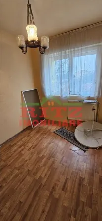 Apartament 3 camere Caracal - poza 3