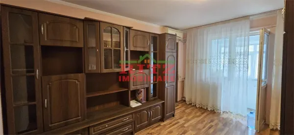 Apartament 3 camere Caracal - poza 3