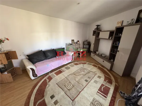 Casă 3 camere Piatra-Olt - poza 10