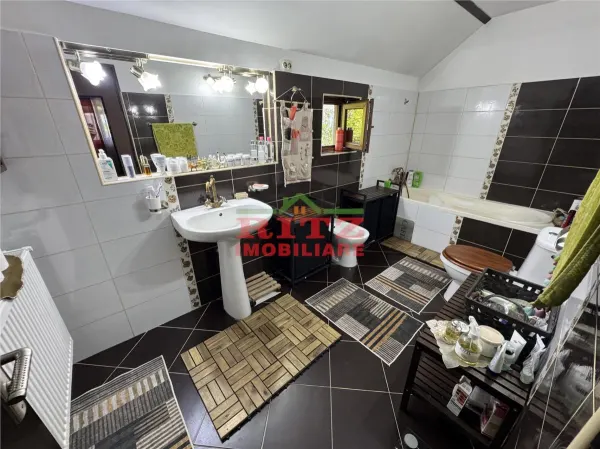 Casă 6 camere Slatina - poza 11