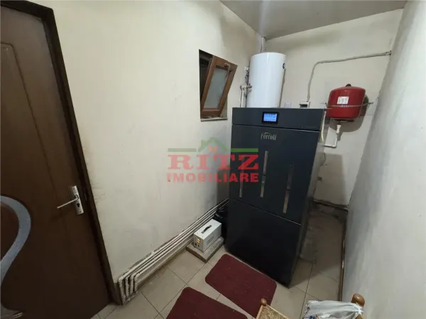 Casă 6 camere Slatina - poza 12