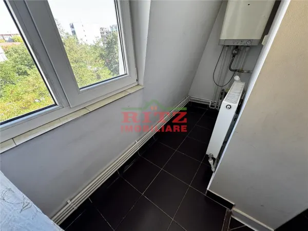 Apartament 3 camere Slatina - poza 11