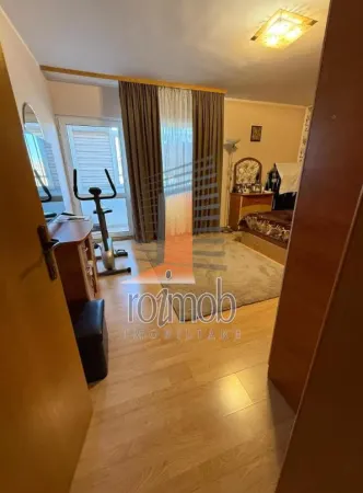 Apartament 7 camere București - poza 3