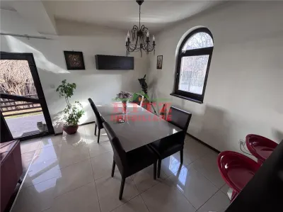 Vila la cheie de vanzare,zona Ultracentrala!! - foto 5
