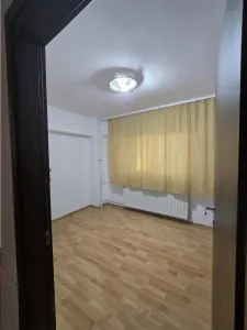 Berceni-Piata Sudului, apartament 4 camere ,mobilat-utilat, loc parcare - foto 6