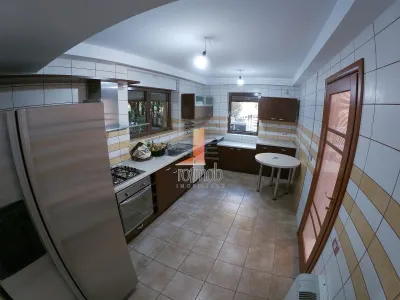 Vila 2.700mp, Paradisul Verde, cu piscina si padure proprie - foto 6