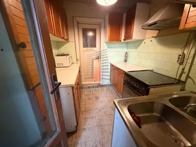 Piata Romana, apartament 3 camere,  garaj in proprietate, eajul 2/3 - foto 10