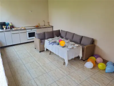 Casa in Miroslava, zona excelenta - foto 12