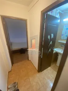 Mamaia, apartament 2 camere, etajul 4/4 - foto 3