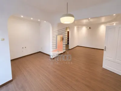 Apartament 2 camere, etajul 2/3, zona Dacia - foto 4
