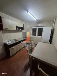 Apartament 3 camere decomandat, etaj intermediar, 2 bai, Parcul Circului - Bucuresti
