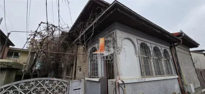Casa 7 camere, S+P+1E+Pod,  necesita renovare,  zona Pantelimon-Baicului - Bucuresti