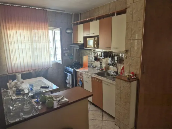 Apartament 3 camere București - poza 4