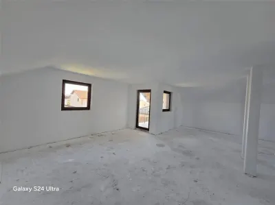 Capat CUG Vila single 4 camere D  Horpaz Miroslava - foto 10