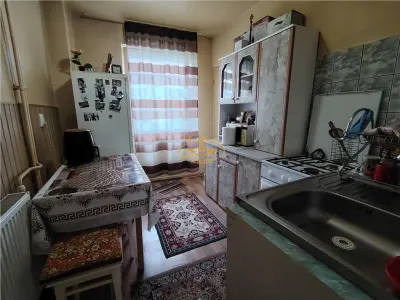 Apartament 4 camere (Gheorgheni, Cart. Bucin 17/B) - foto 15