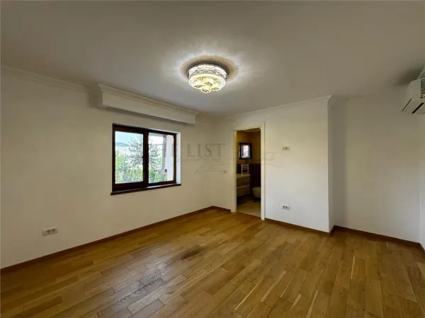 Casă 5 camere București - poza 16