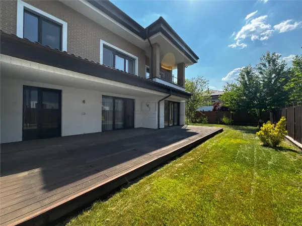 Casă 9 camere București - poza 2