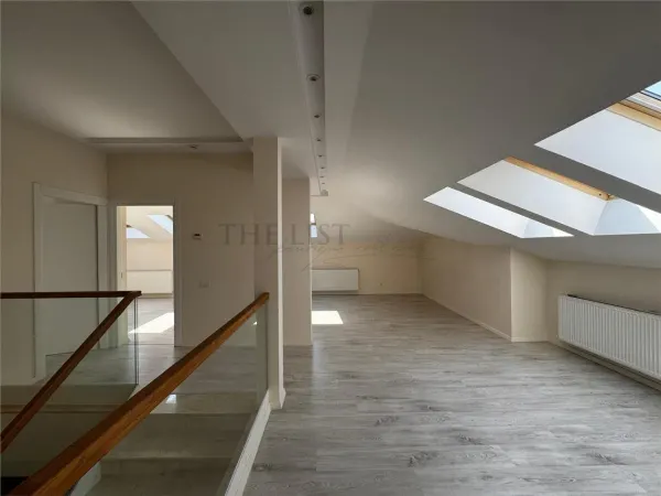 Casă 9 camere București - poza 18