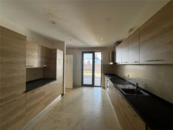 Casă 9 camere București - poza 7