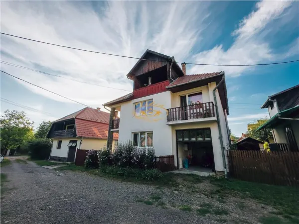 Casă 9 camere Praid - poza 2