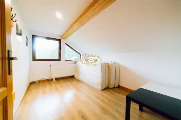 Casă 12 camere Valea Stramba - poza 12