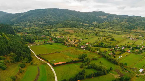 Casă 12 camere Valea Stramba - poza 19