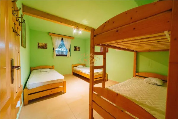 Casă 12 camere Valea Stramba - poza 8
