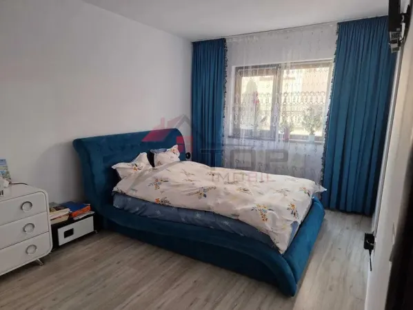 Apartament 3 camere Valea Lupului - poza 1