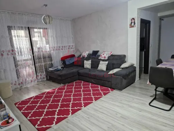 Apartament 3 camere Valea Lupului - poza 2